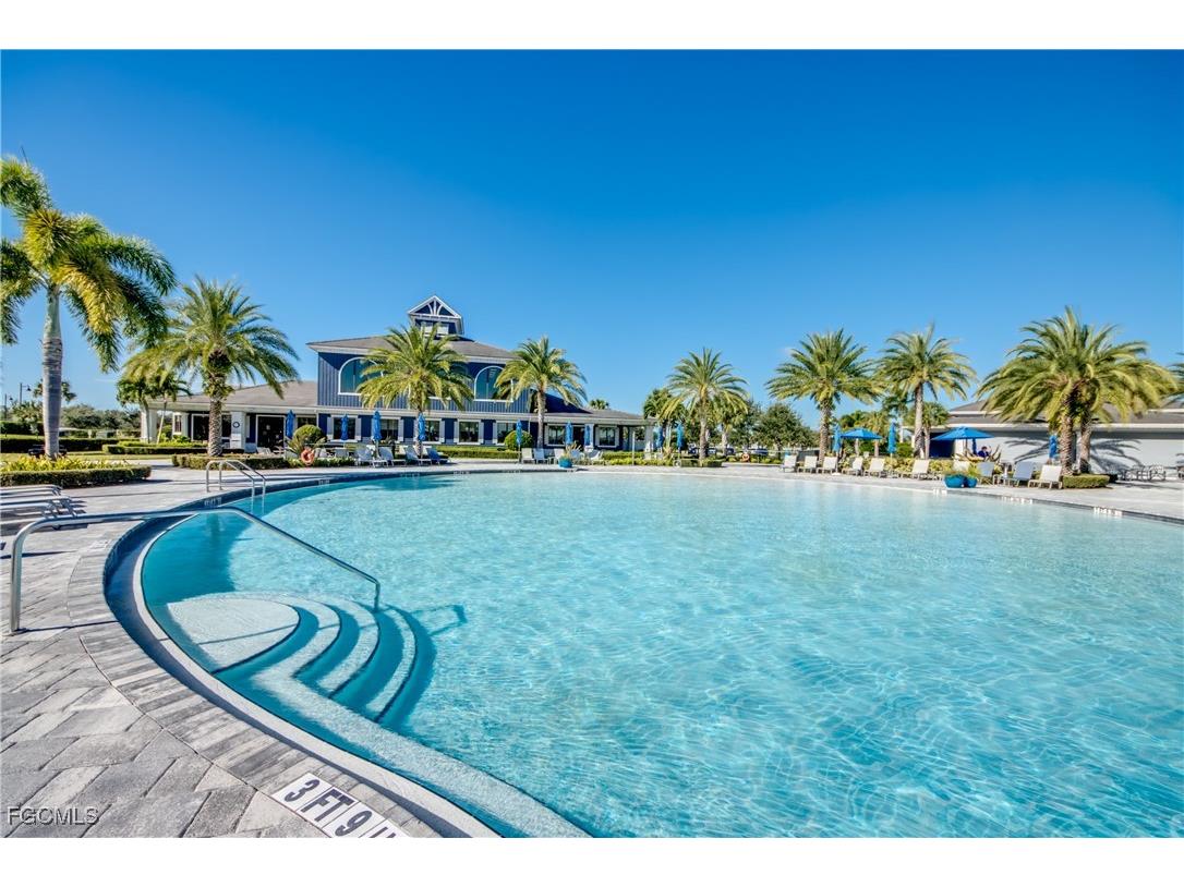 19777 The Place Boulevard Estero FL 33928 2025000774 image38