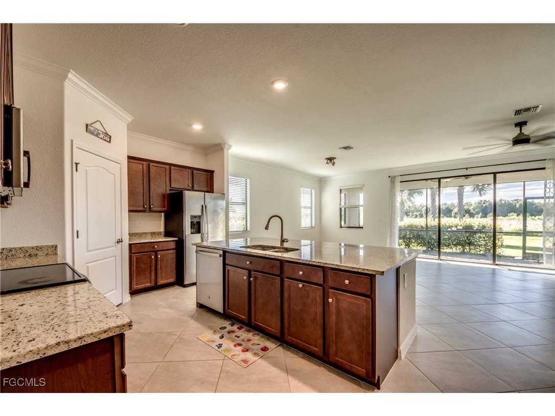 19777 The Place Boulevard Estero FL 33928 2025000774 image8