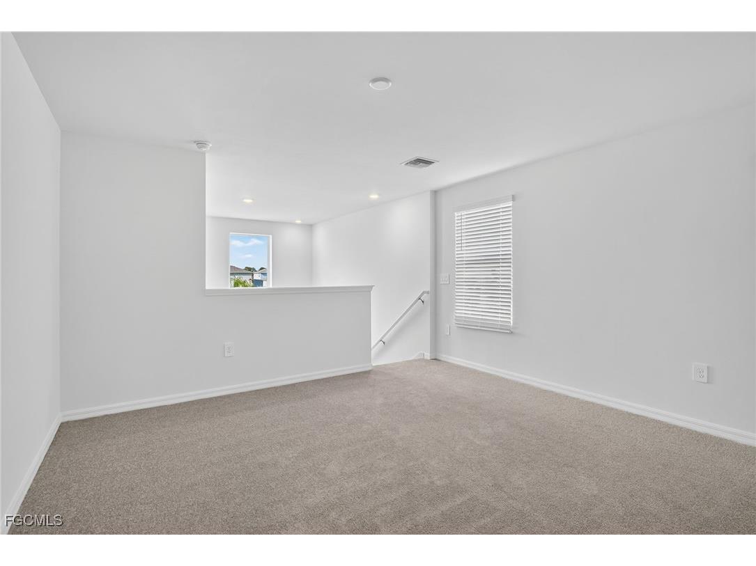 19778 Garden Ridge Court Lehigh Acres FL 33974 2025017888 image11