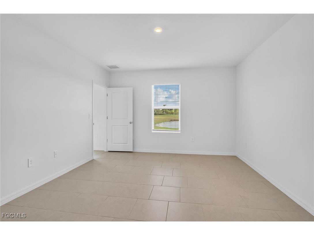 19778 Garden Ridge Court Lehigh Acres FL 33974 2025017888 image15