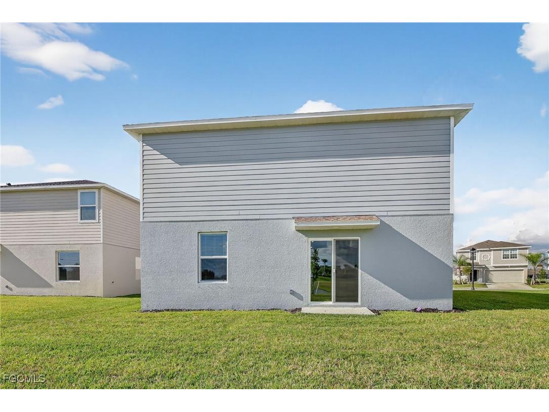 19778 Garden Ridge Court Lehigh Acres FL 33974 2025017888 image2