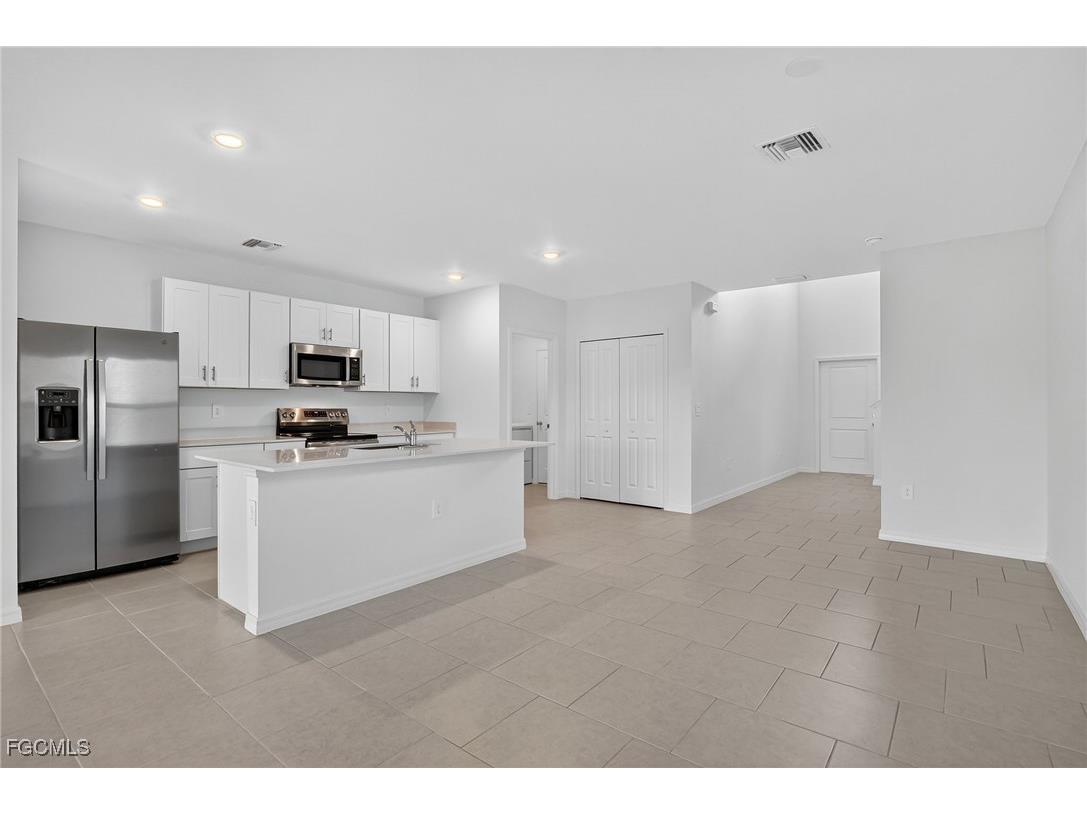 19778 Garden Ridge Court Lehigh Acres FL 33974 2025017888 image20