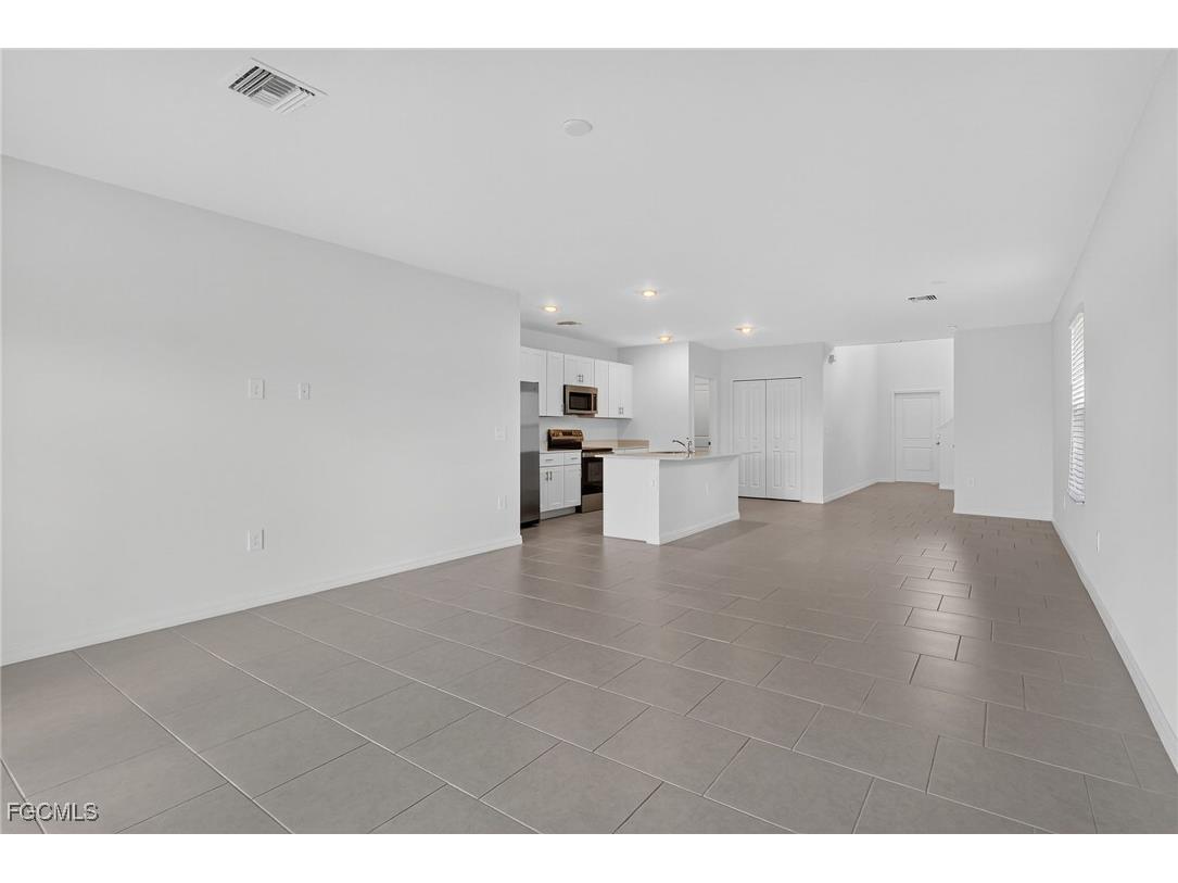 19778 Garden Ridge Court Lehigh Acres FL 33974 2025017888 image21