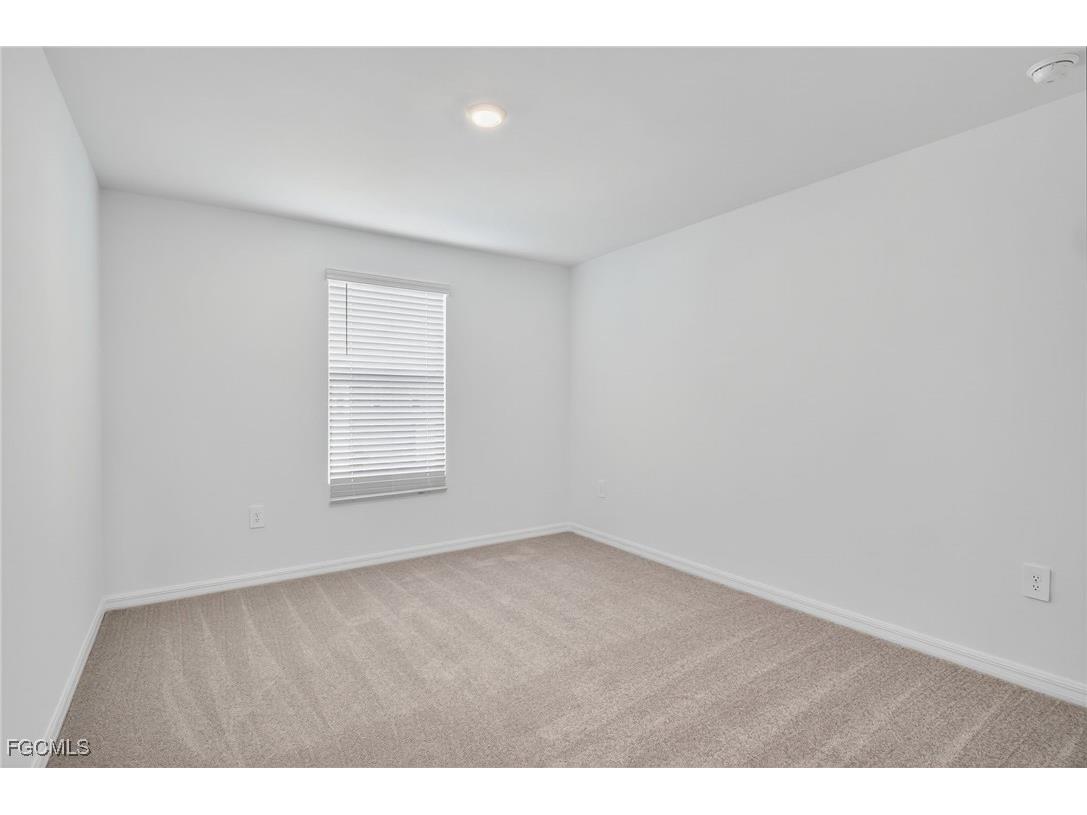 19778 Garden Ridge Court Lehigh Acres FL 33974 2025017888 image6