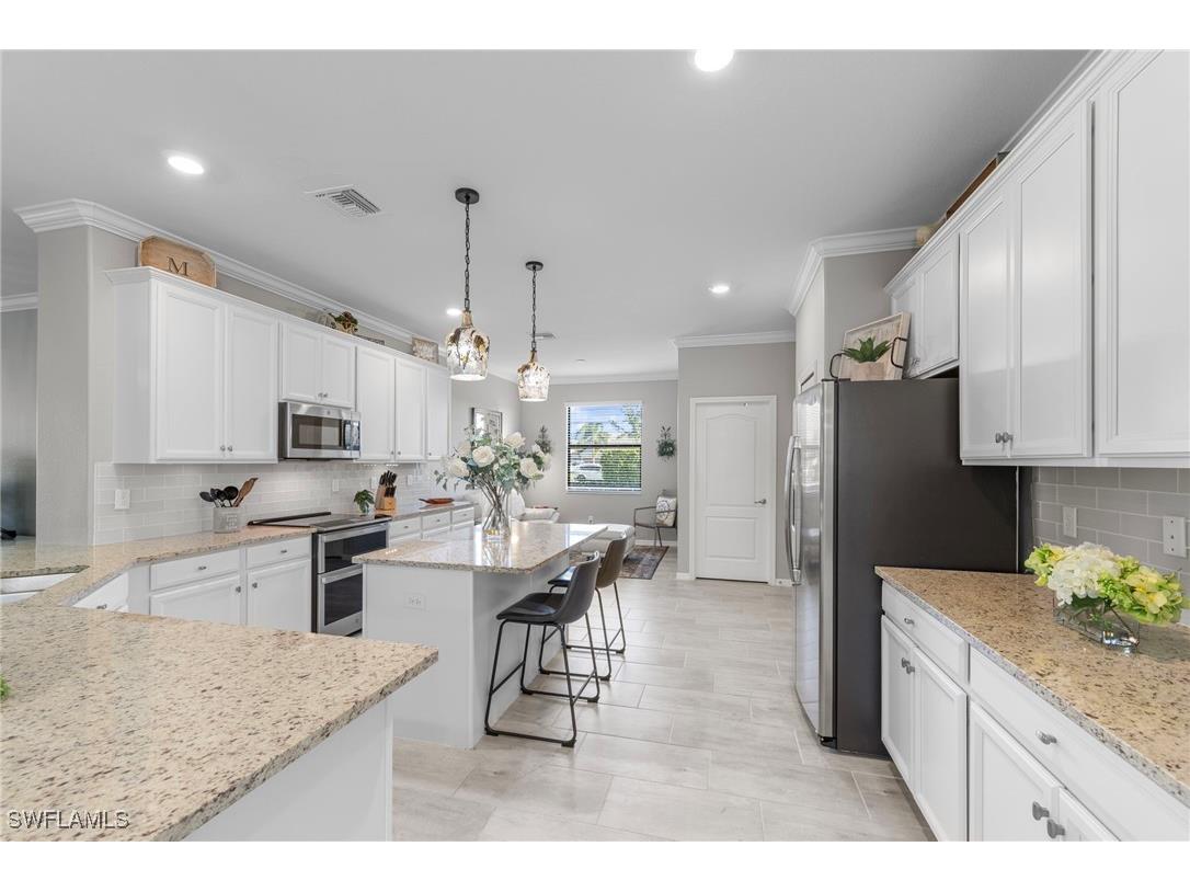 19780 Beverly Park Road Estero FL 33928 225084078 image3