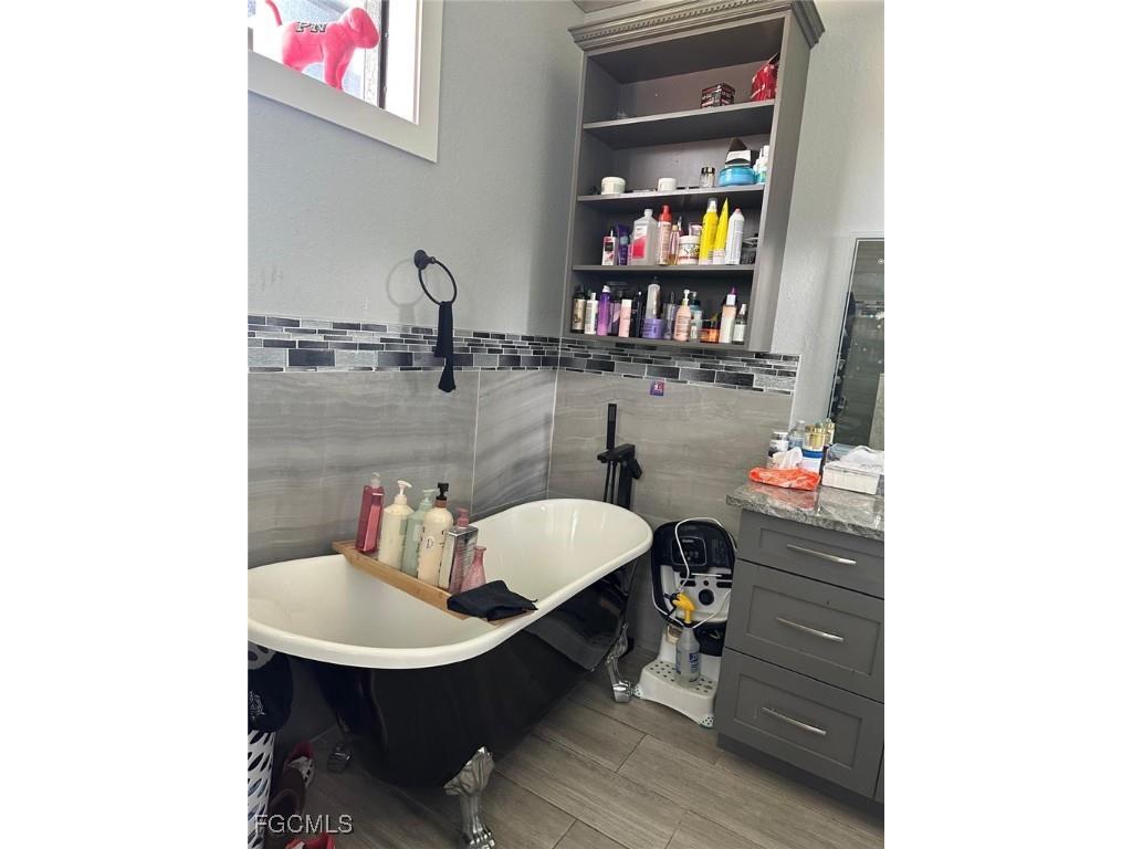 19781 Woodbridge Lane North Fort Myers FL 33917 2025000223 image35