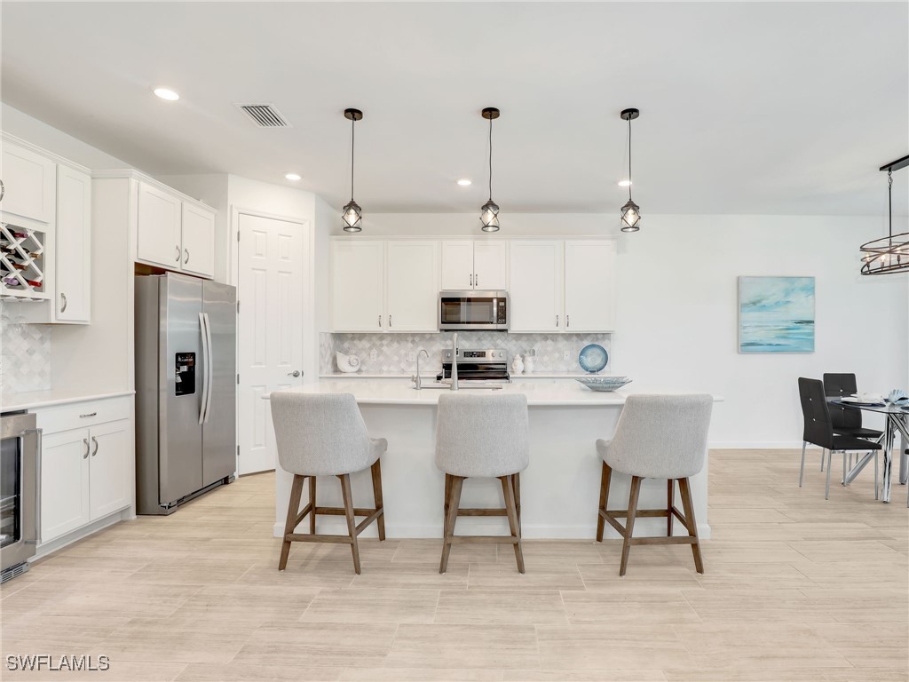 19797 The Place Boulevard Estero FL 33928 225078132 image1