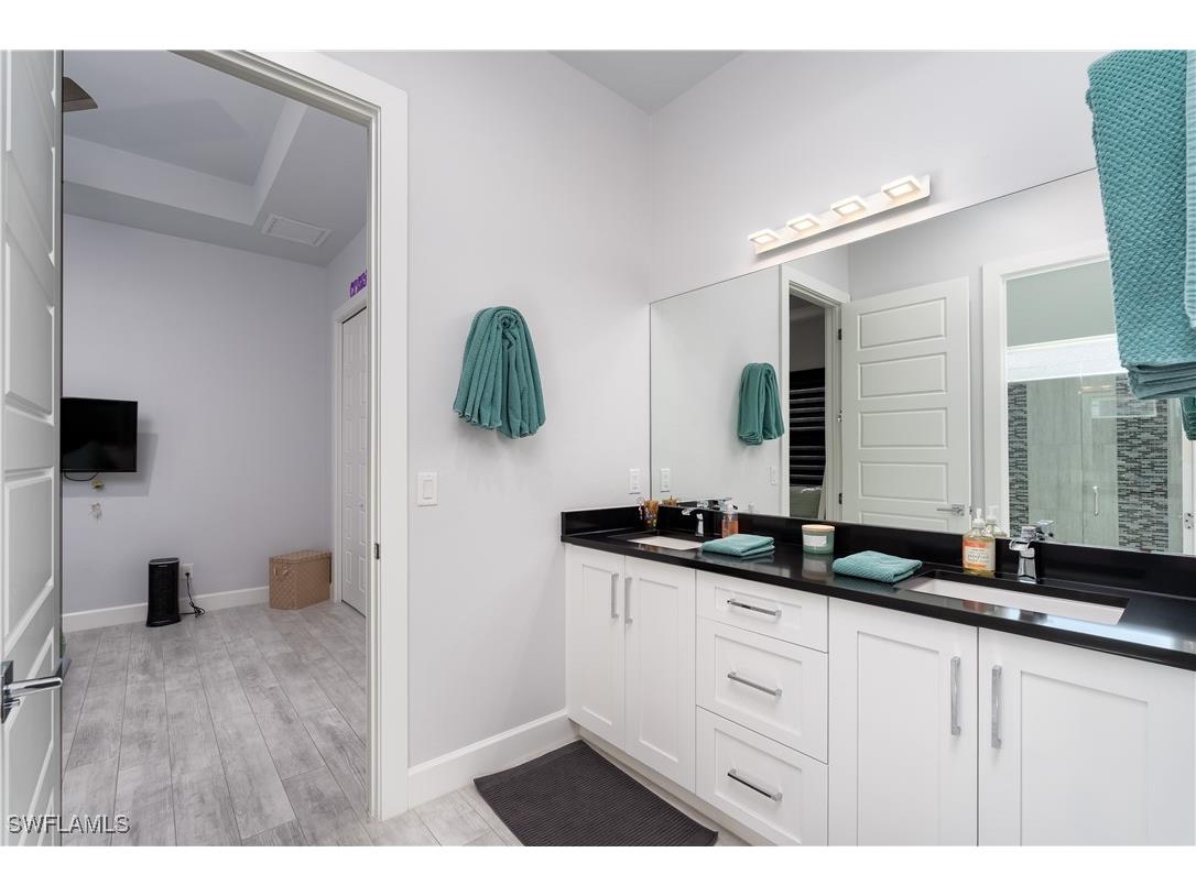 198 2nd Street Bonita Springs FL 34134 225071560 image22