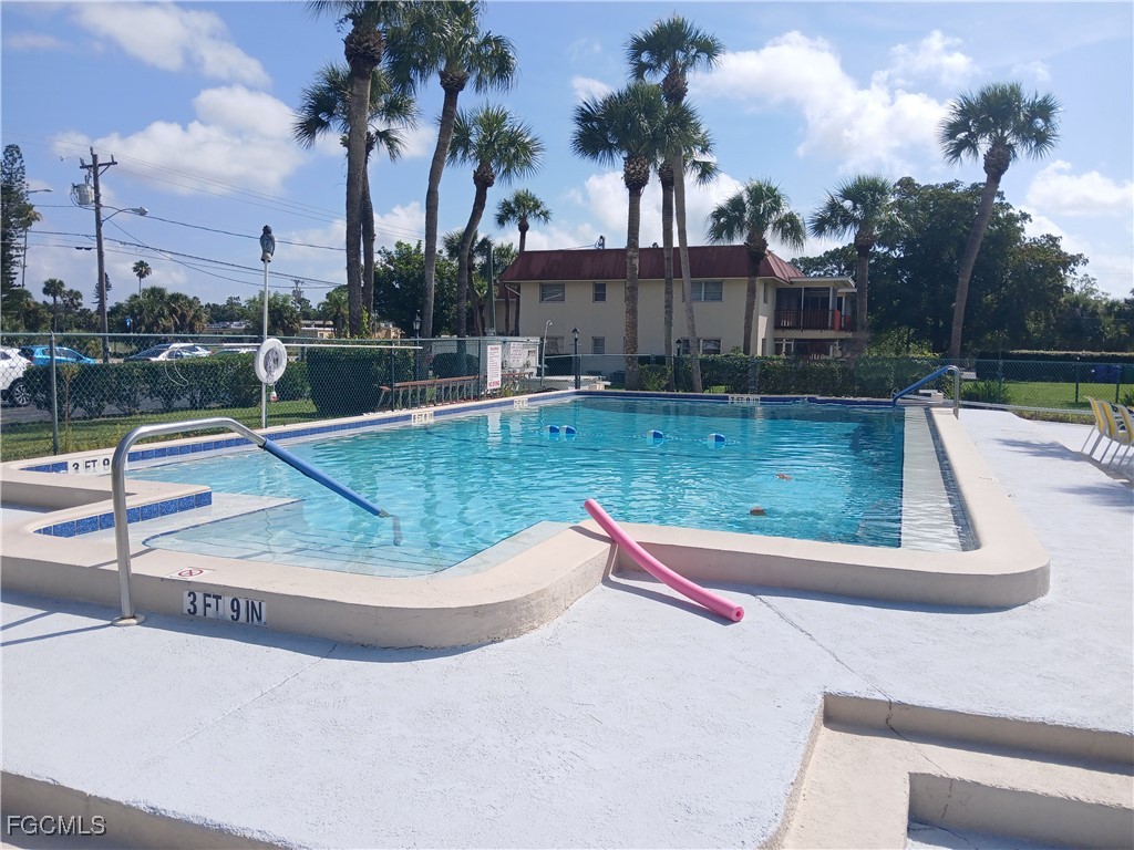 198 Joel Boulevard #3 Lehigh Acres FL 33936 2025016205 image1
