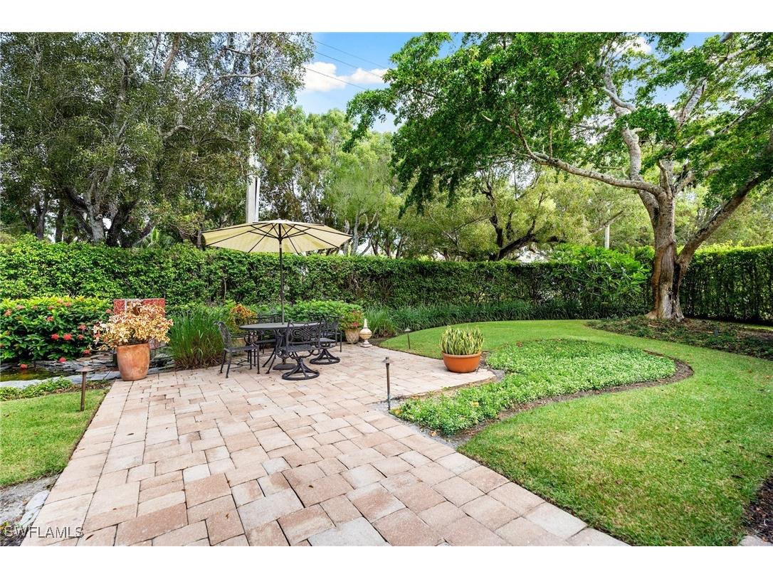 1980 Gordon Drive Naples FL 34102 225078818 image4