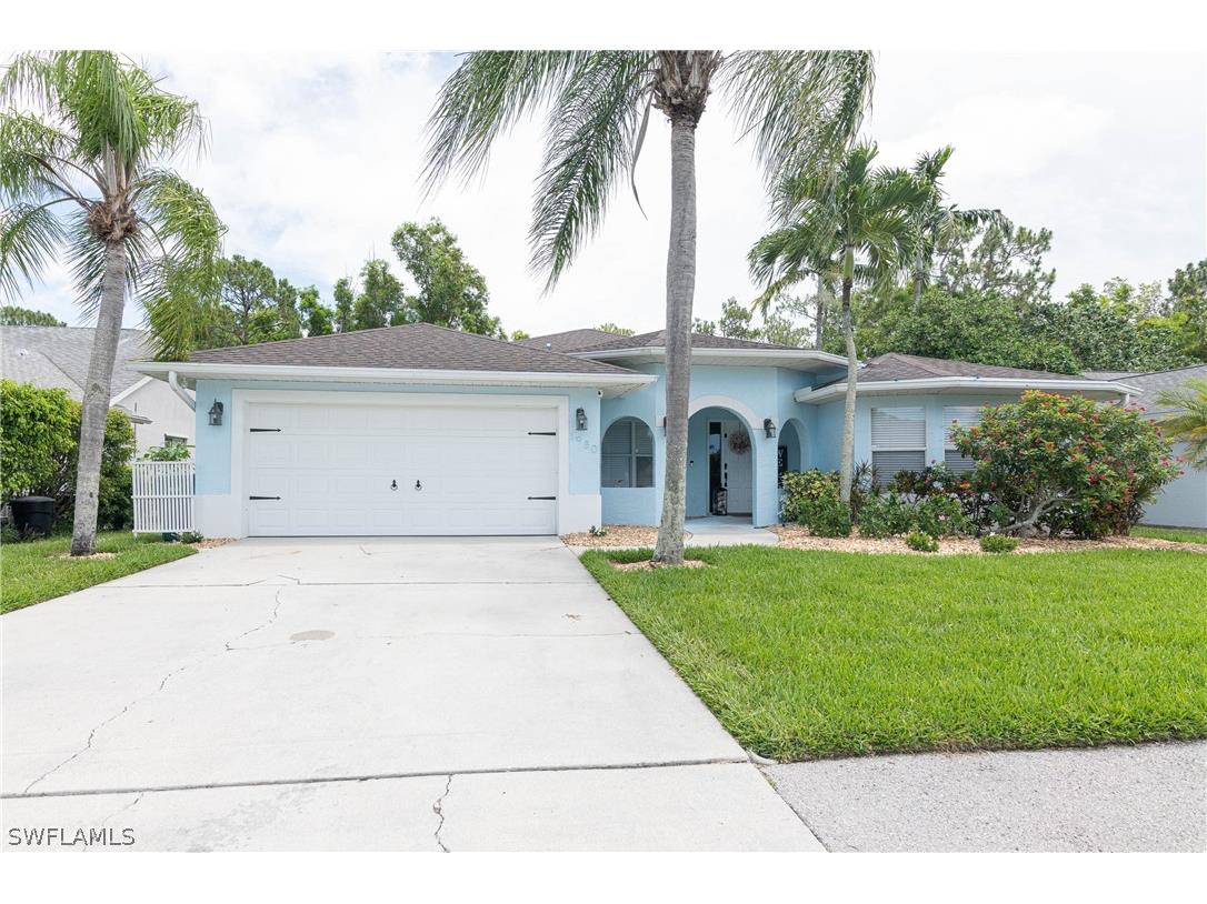 1980 Piccadilly Circus Naples FL 34112 223001852 image1