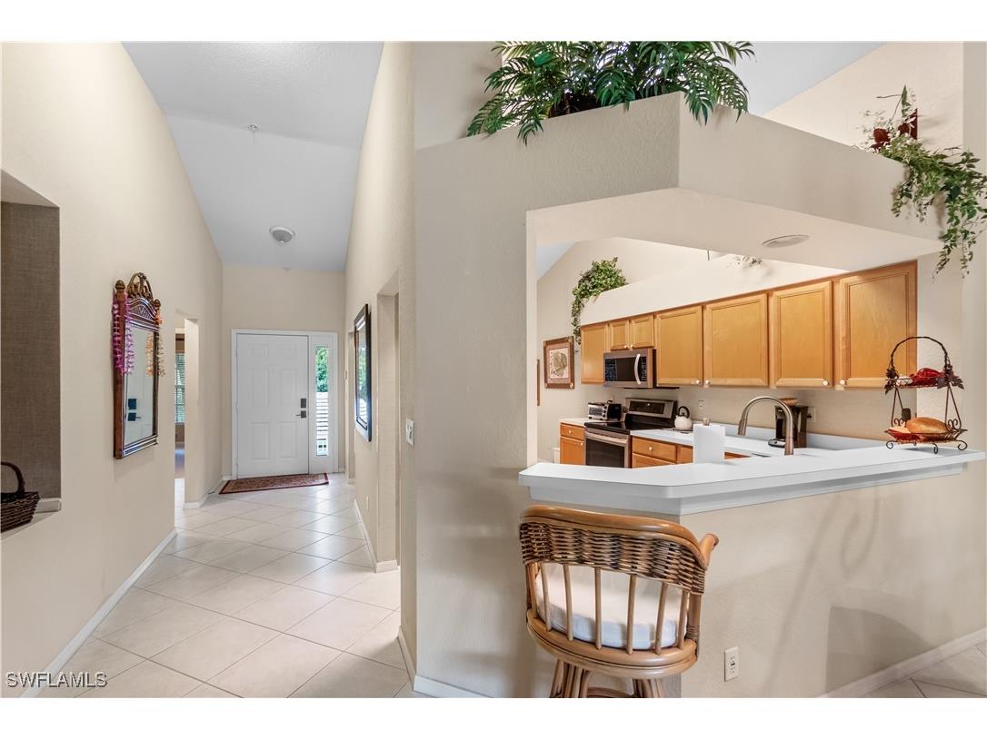 1980 Willow Bend Circle #7-204 Naples FL 34109 225062092 image4