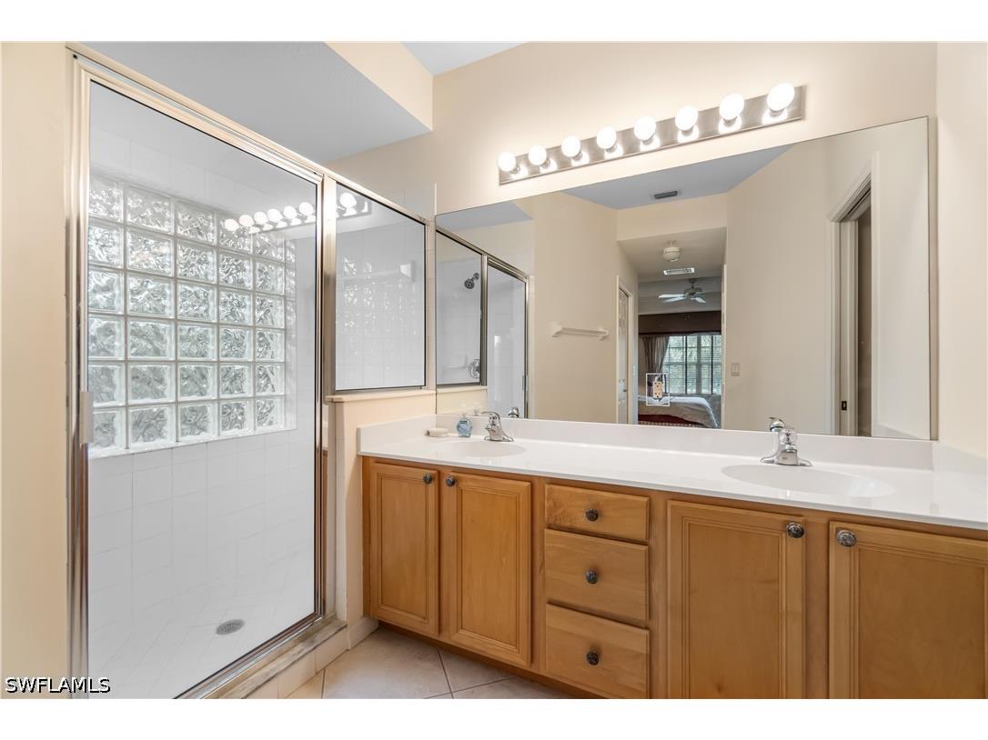1980 Willow Bend Circle #7-204 Naples FL 34109 226023491 image11