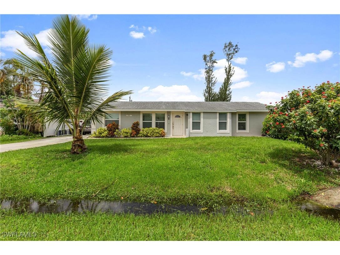 1981 48th Street SW Naples FL 34116 224064765 image1