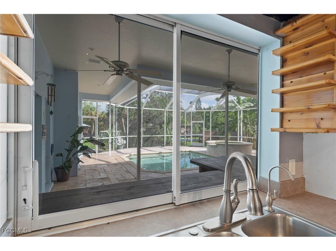 1981 Carbonata Drive Alva FL 33920 2025013967 image11