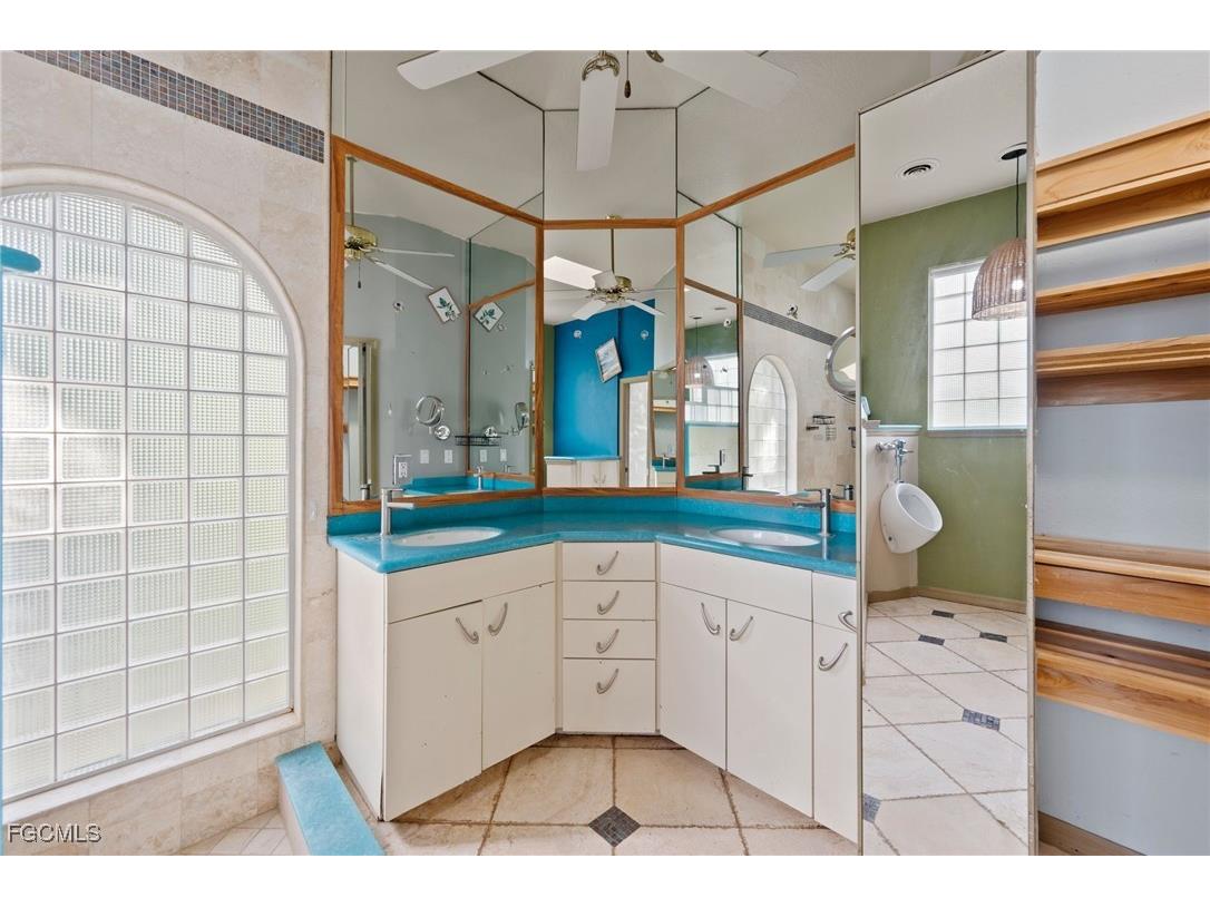 1981 Carbonata Drive Alva FL 33920 2025013967 image18