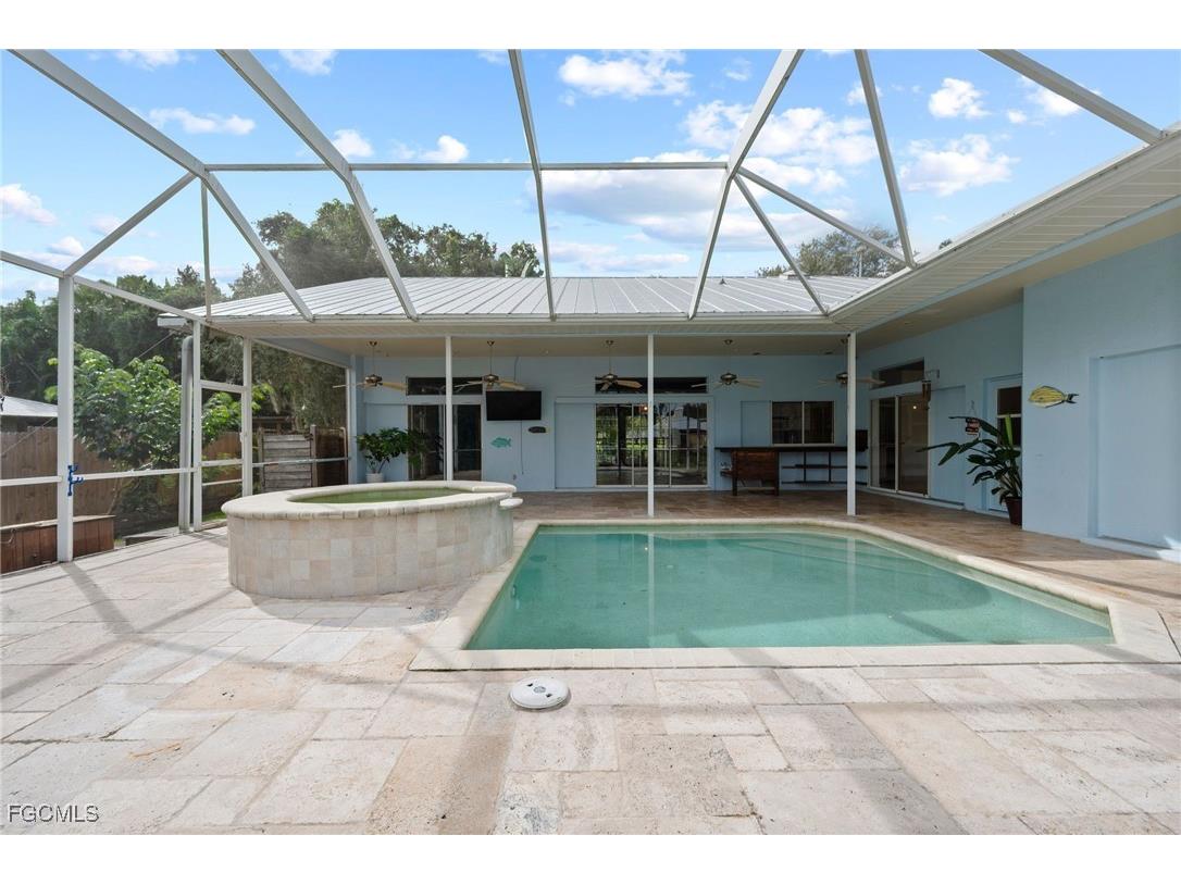 1981 Carbonata Drive Alva FL 33920 2025013967 image2