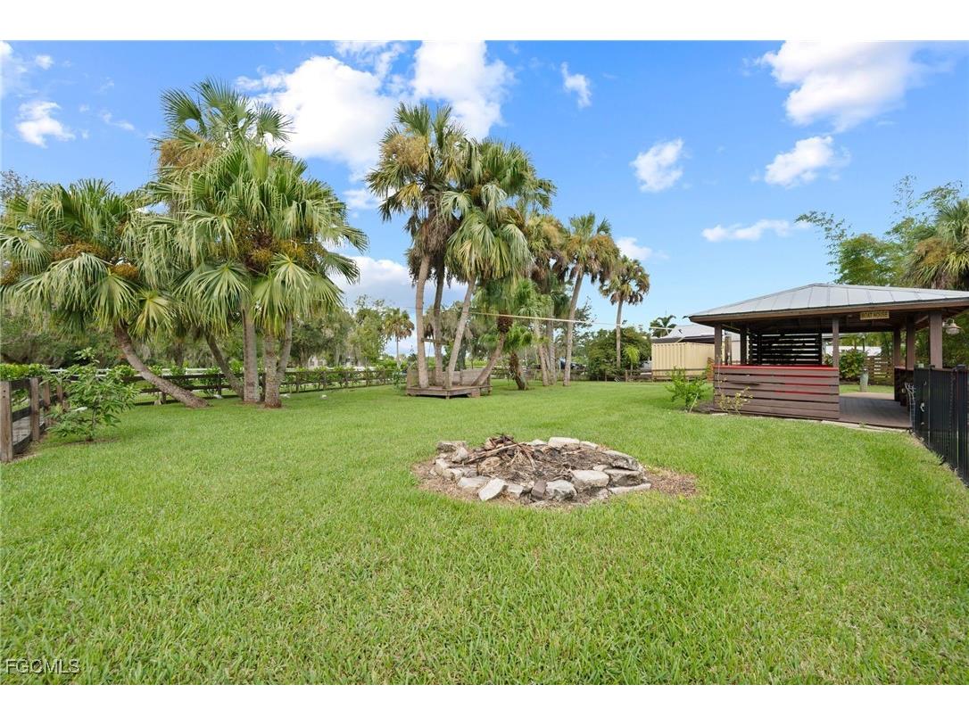 1981 Carbonata Drive Alva FL 33920 2025013967 image31