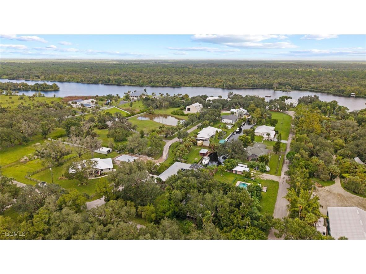 1981 Carbonata Drive Alva FL 33920 2025013967 image41