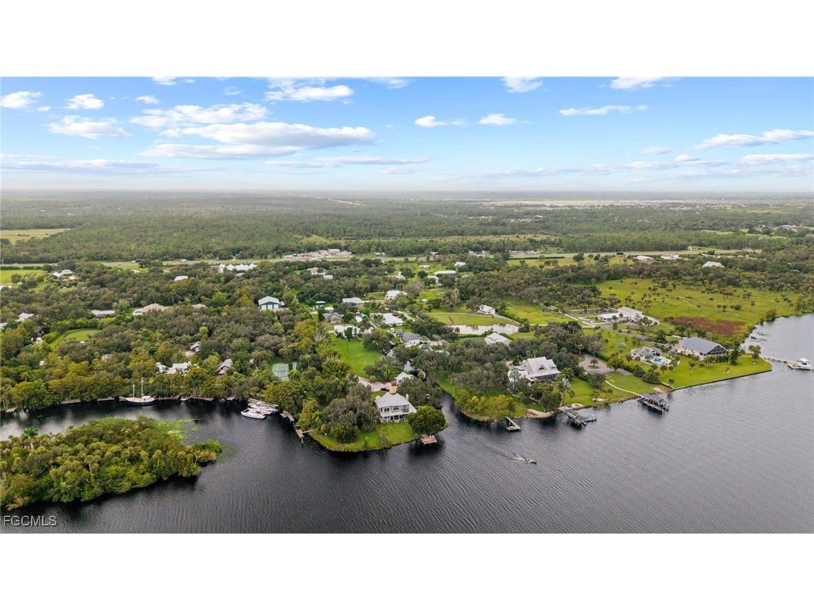 1981 Carbonata Drive Alva FL 33920 2025013967 image42