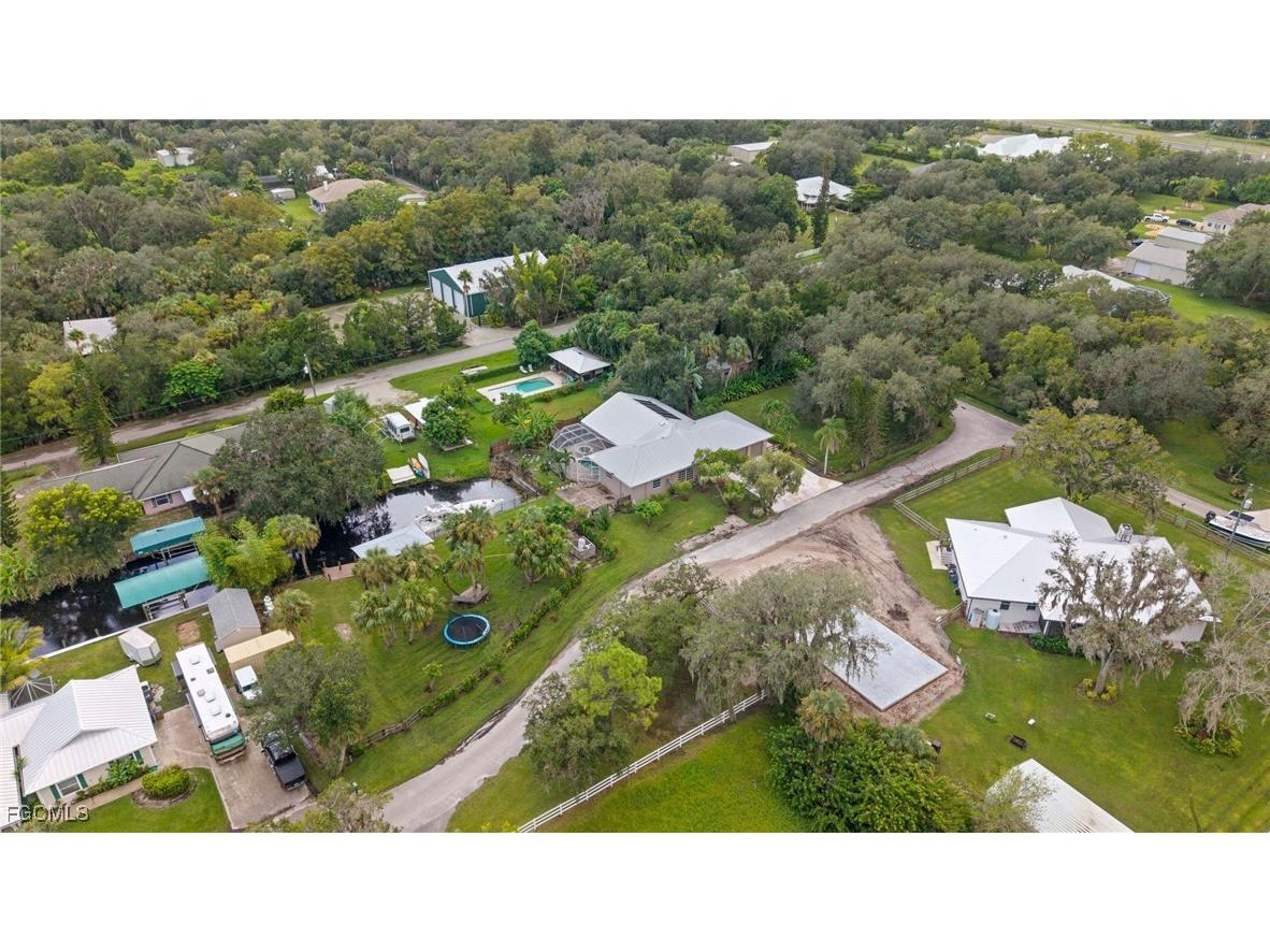 1981 Carbonata Drive Alva FL 33920 2025013967 image46