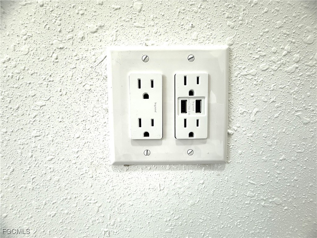 1982 Laurel Lane North Fort Myers FL 33917 2025005614 image12