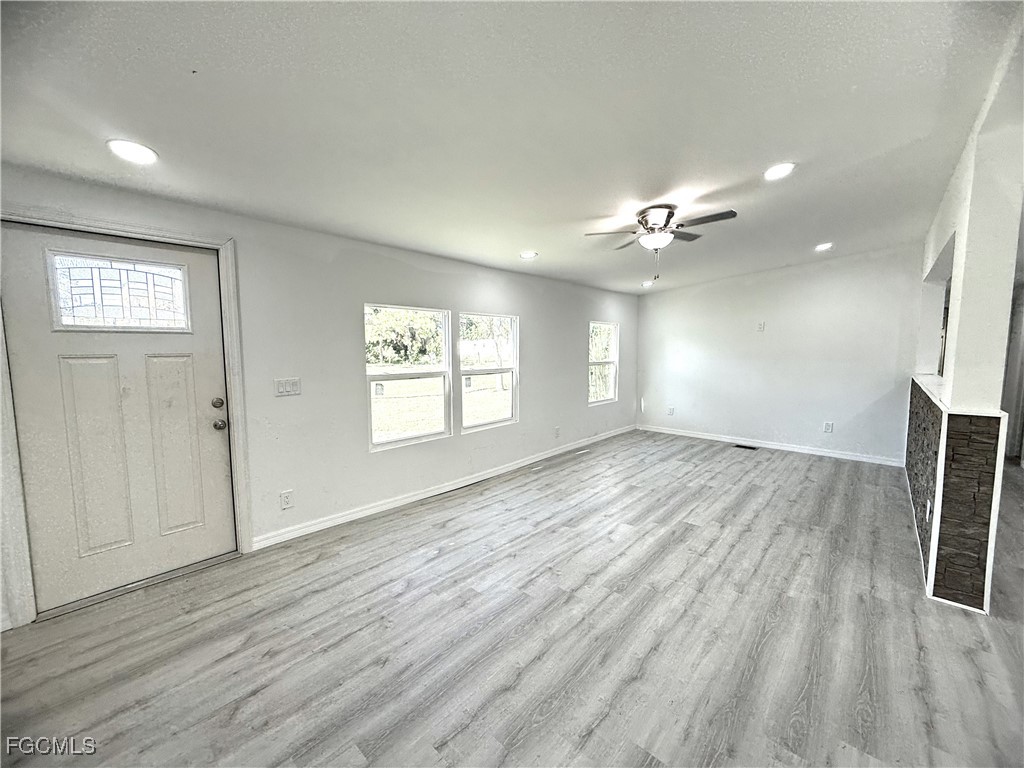 1982 Laurel Lane North Fort Myers FL 33917 2025005614 image4