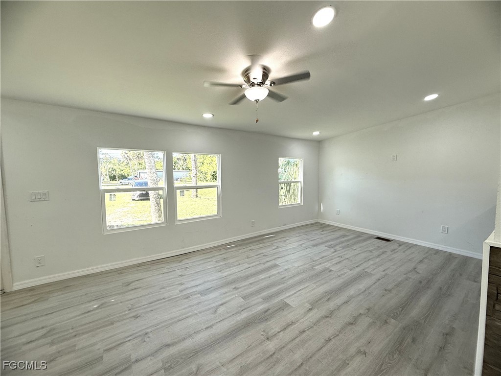 1982 Laurel Lane North Fort Myers FL 33917 2025005614 image5