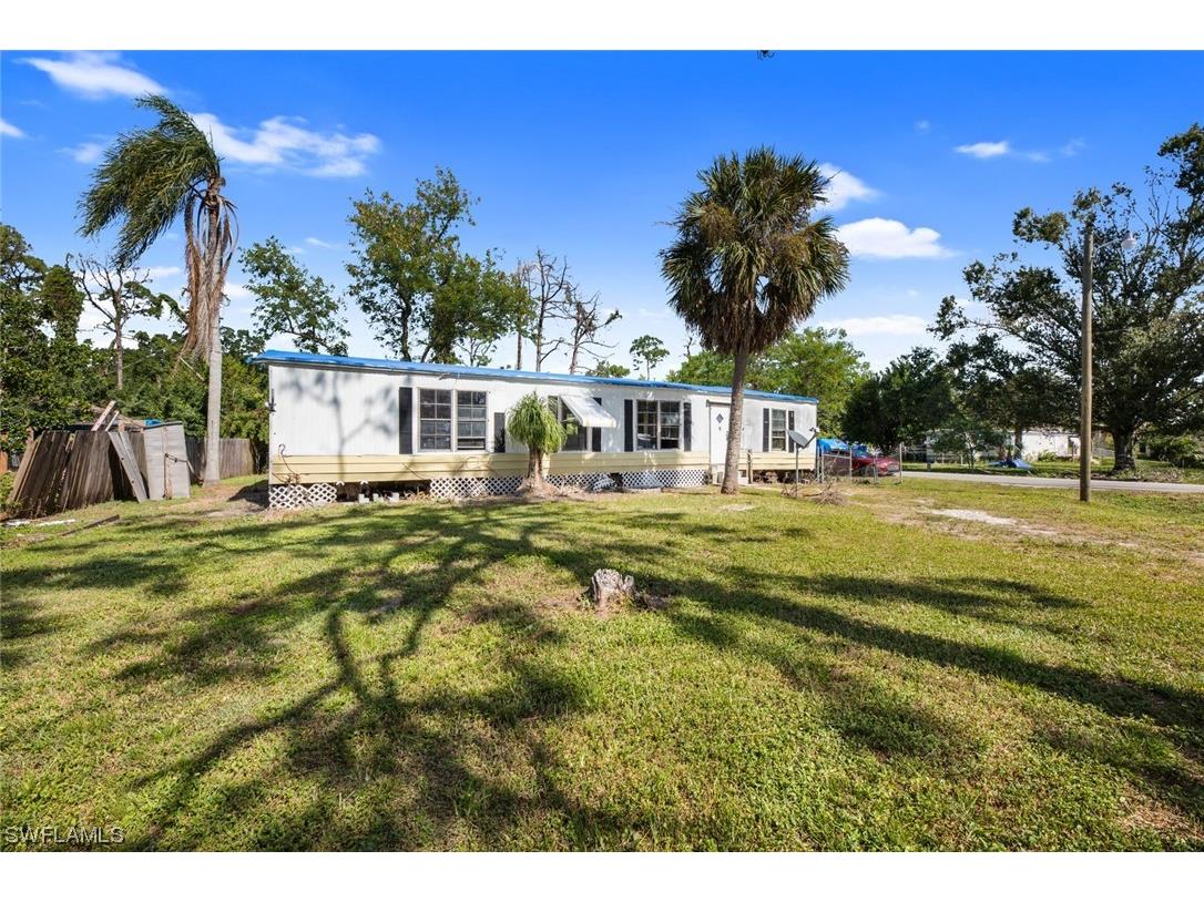 1982 Laurel Lane North Fort Myers FL 33917 223075237 image1