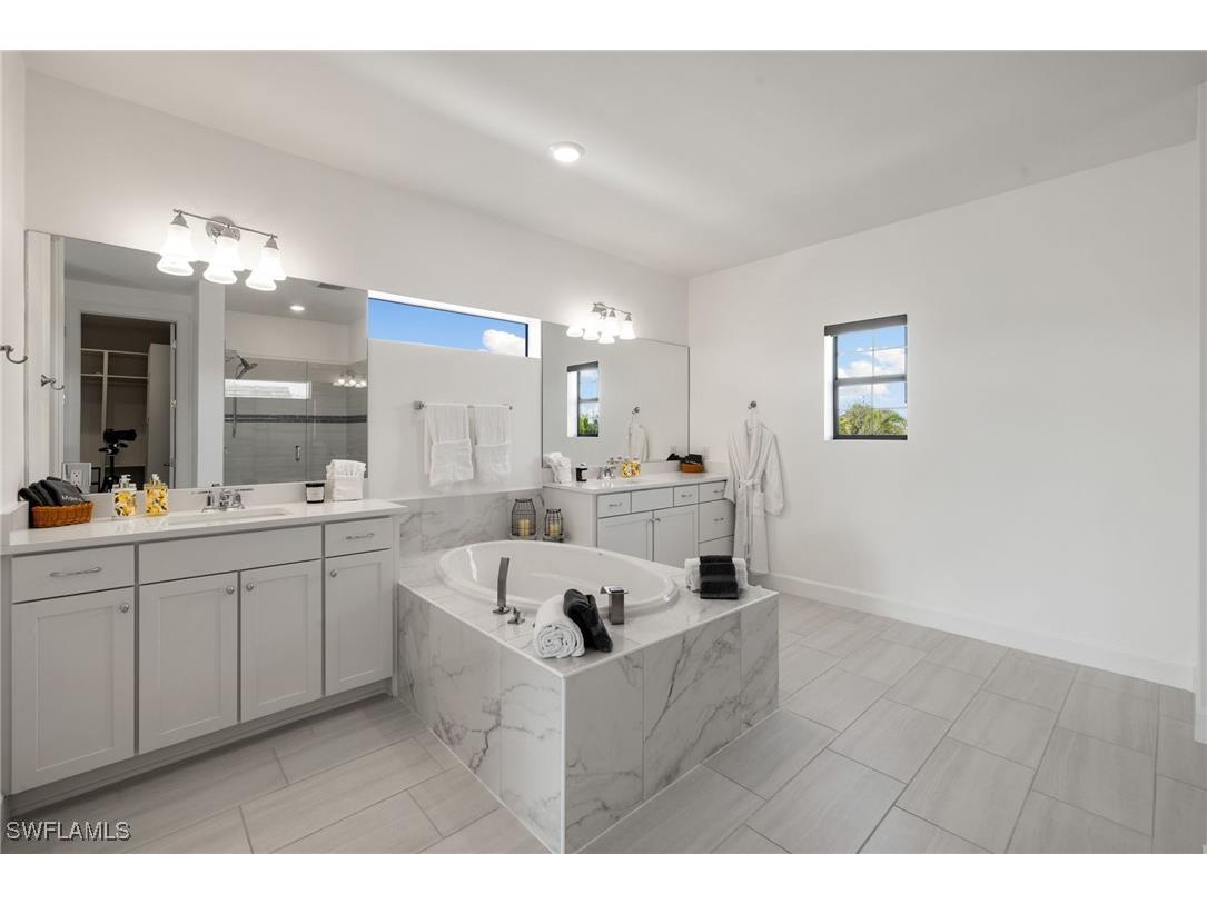 19824 Beverly Park Road Estero FL 33928 225081157 image27