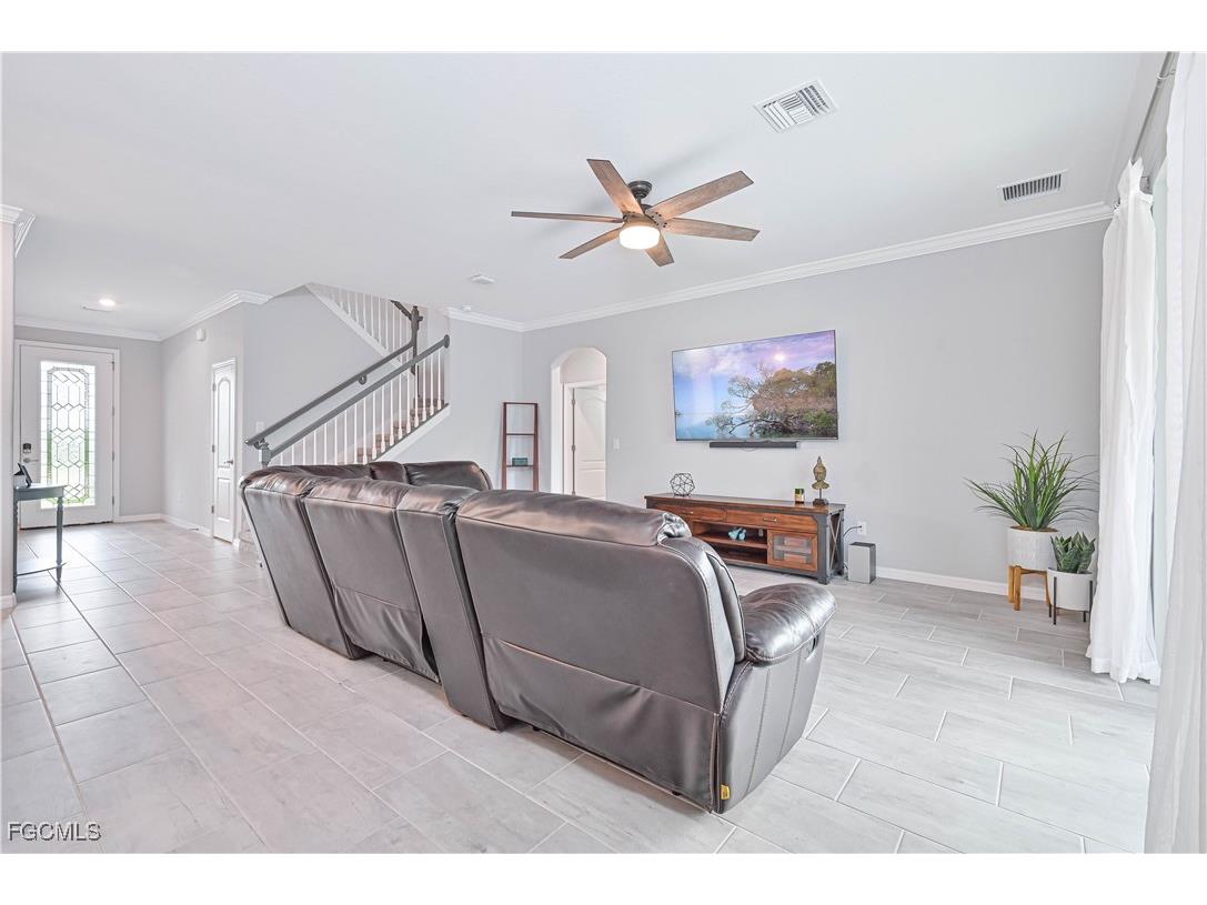 19828 Beechcrest Place Estero FL 33928 2025024105 image13