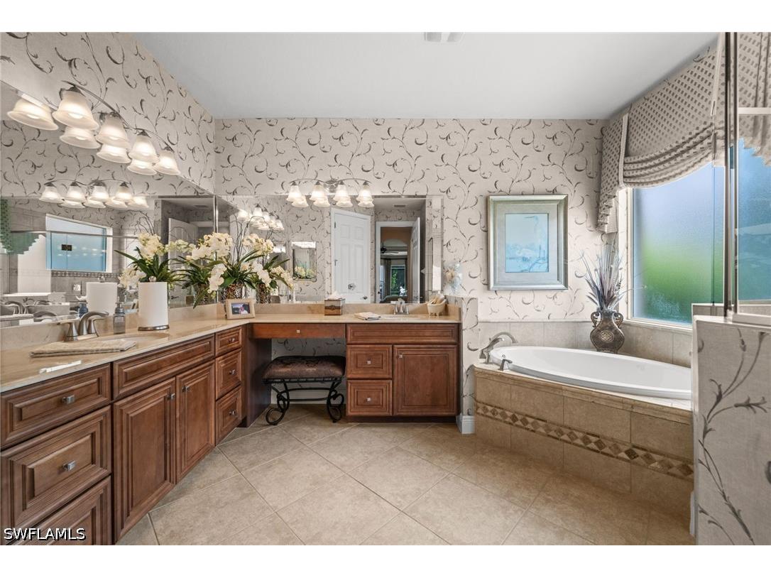 19832 Maddelena Circle Estero FL 33967 226024384 image33