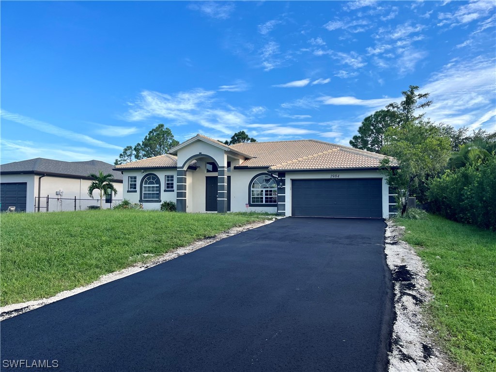 1984 47th Avenue NE Naples FL 34120 223057190 image1