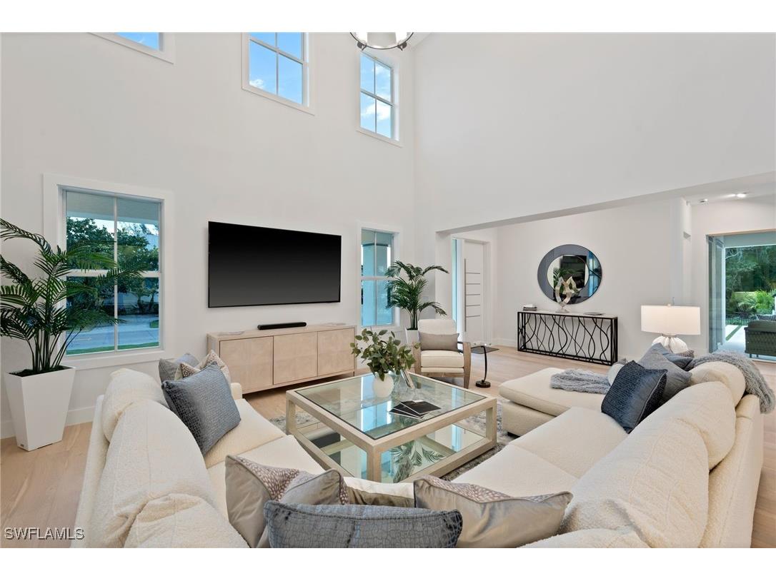 1984 Frederick Street Naples FL 34112 226001974 image8