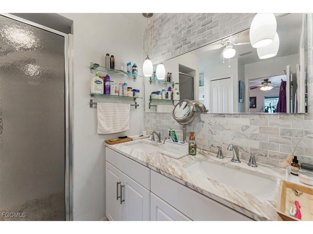 1985 Coral Point Drive Cape Coral FL 33990 2026002521 image16