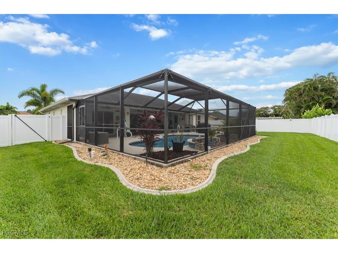 1985 Coral Point Drive Cape Coral FL 33990 2026002521 image23
