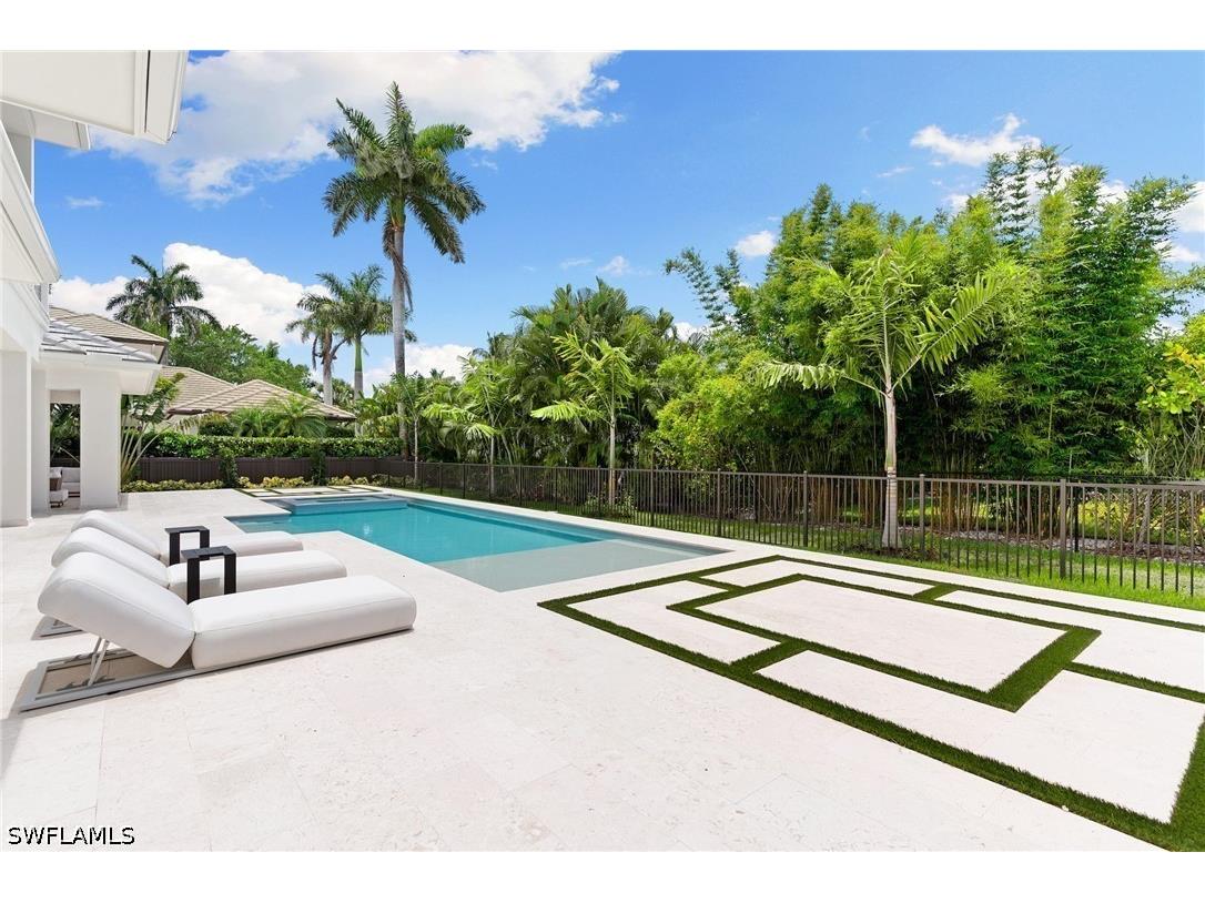 1985 Crayton Road Naples FL 34102 226023534 image13