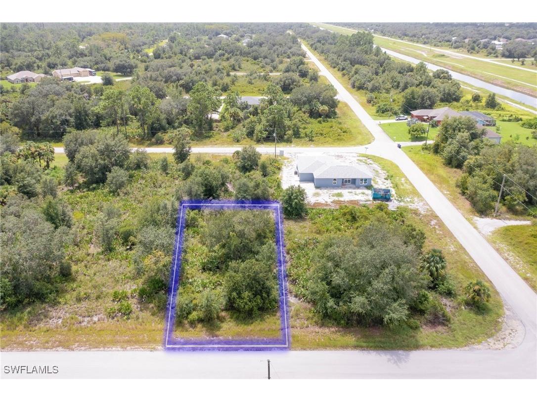 1985 Latham Drive Lehigh Acres FL 33972 224072639 image1