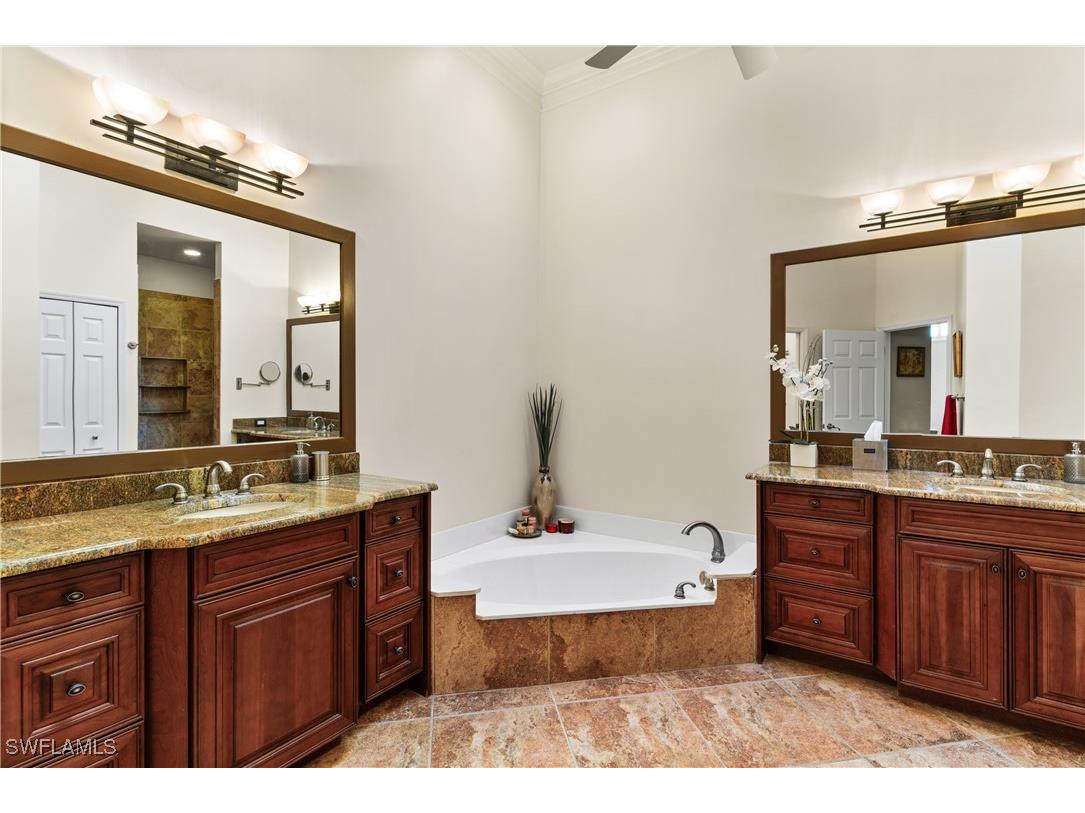 19855 Vintage Trace Circle Estero FL 33967 226003817 image17