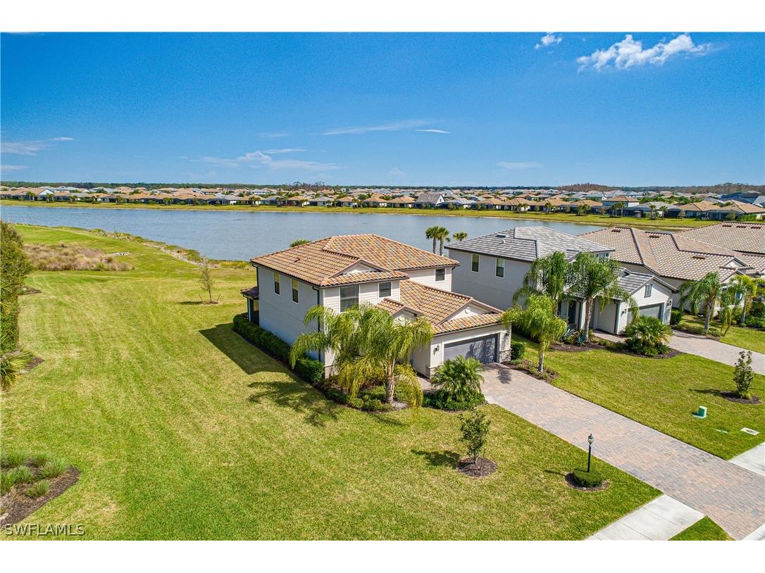 19860 The Place Boulevard Estero FL 33928 226009759 image2