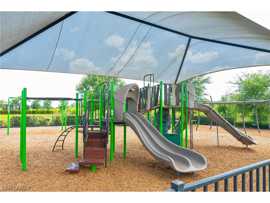 19860 The Place Boulevard Estero FL 33928 226009759 image44