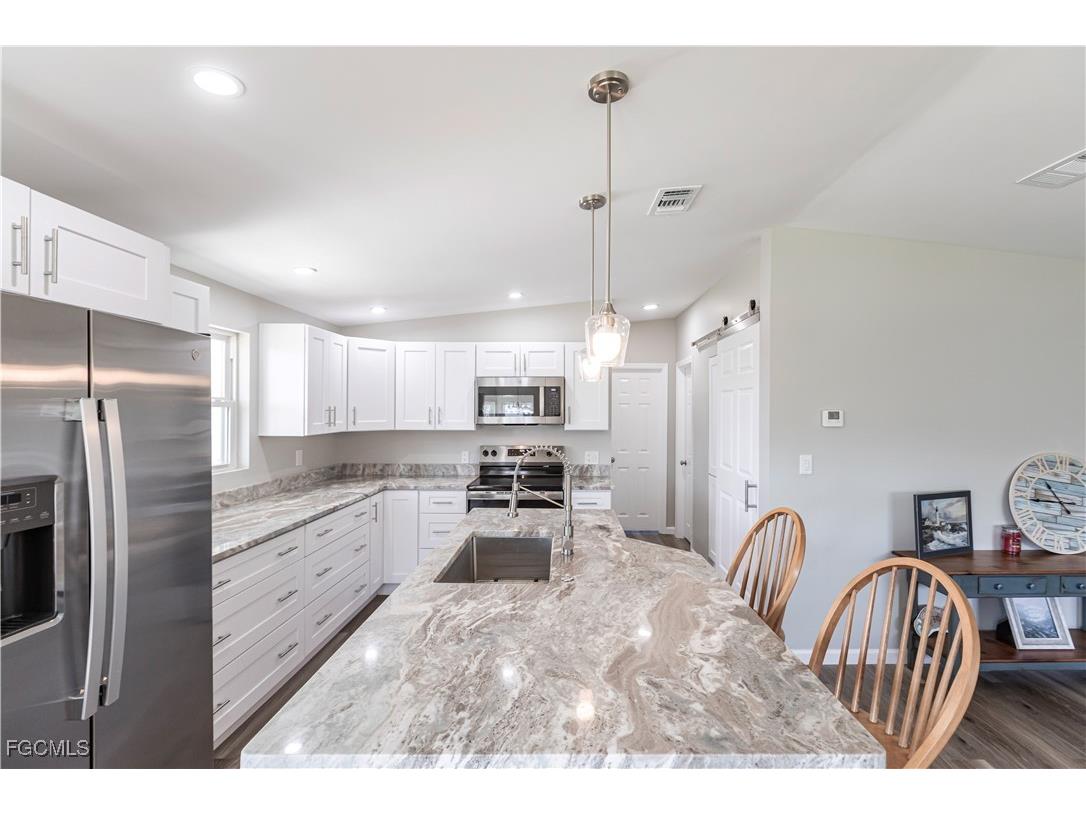 19867 Eagle Trace Court North Fort Myers FL 33903 2025005234 image10