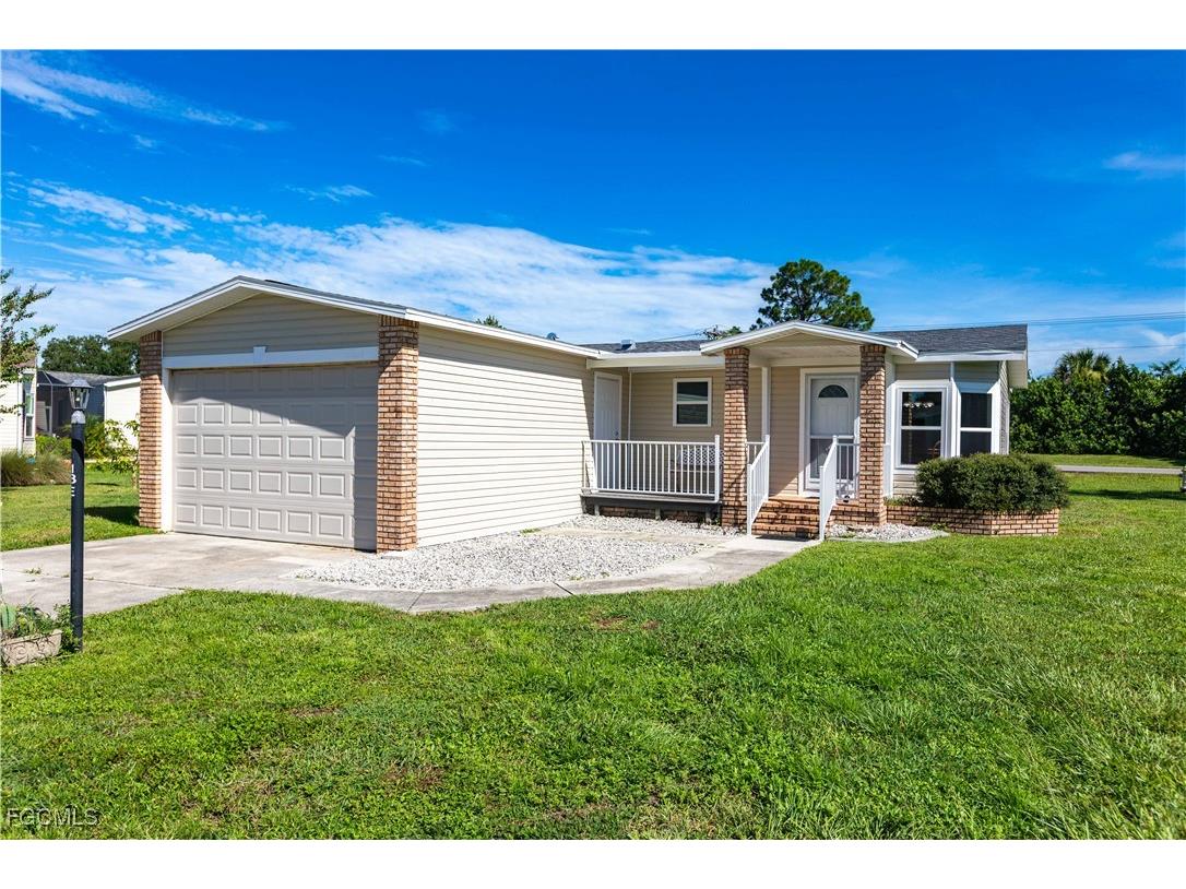 19867 Eagle Trace Court North Fort Myers FL 33903 2025005234 image3