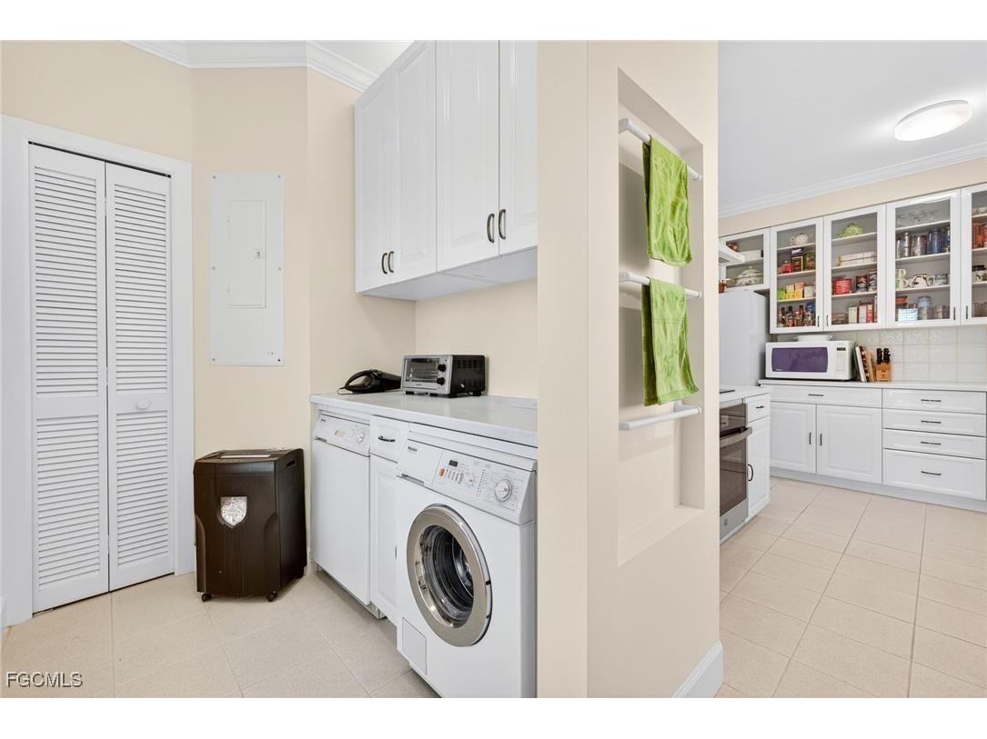 1987 My Tern Court Sanibel FL 33957 2025020448 image11