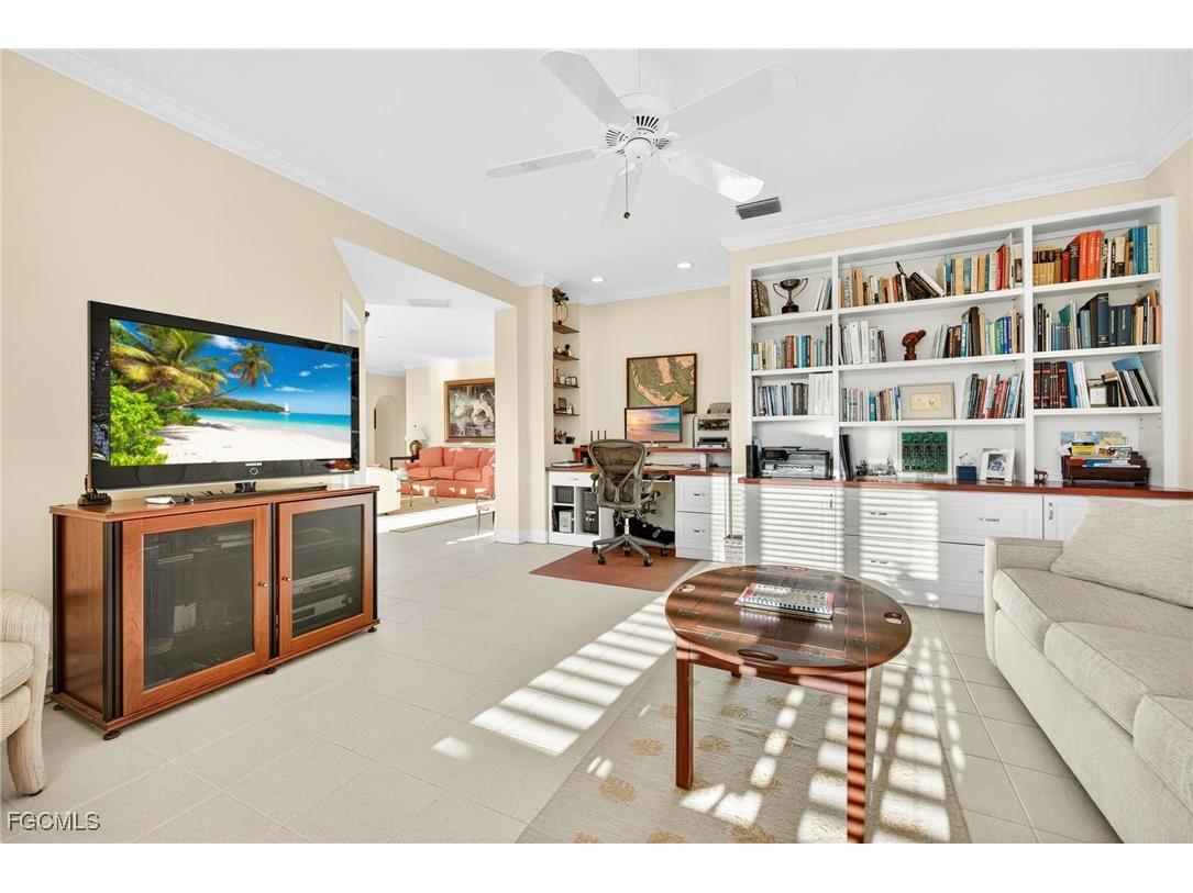 1987 My Tern Court Sanibel FL 33957 2025020448 image15