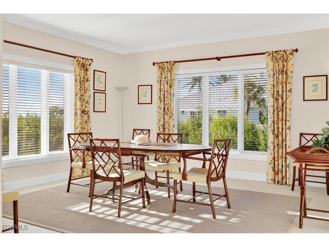 1987 My Tern Court Sanibel FL 33957 2025020448 image17