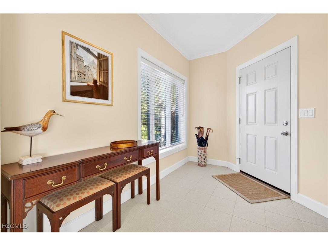 1987 My Tern Court Sanibel FL 33957 2025020448 image18