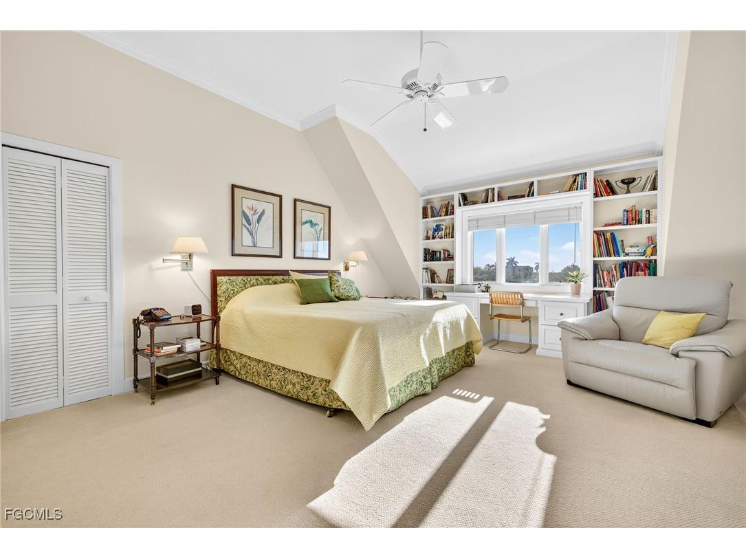 1987 My Tern Court Sanibel FL 33957 2025020448 image19