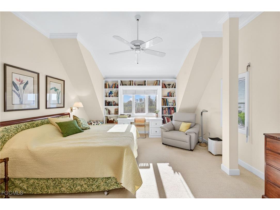 1987 My Tern Court Sanibel FL 33957 2025020448 image21