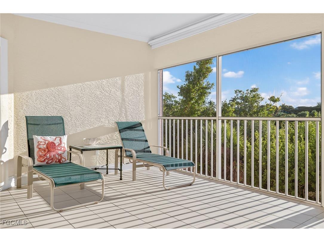 1987 My Tern Court Sanibel FL 33957 2025020448 image35